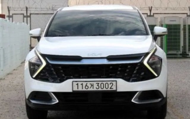 카니발4세대 중고차 스포티지 5세대 (NQ5) 2.0 디젤 4WD 매물 사진 18 - 2023/04 41,780km